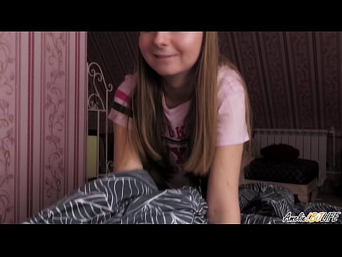 ❤️ Blondie imeb oma BFF-i sügavalt ja saab sperma suhu Porno at porn et.fuckmymac.ru ❌